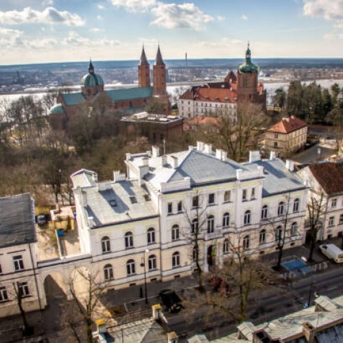Zapraszamy do Książnicy